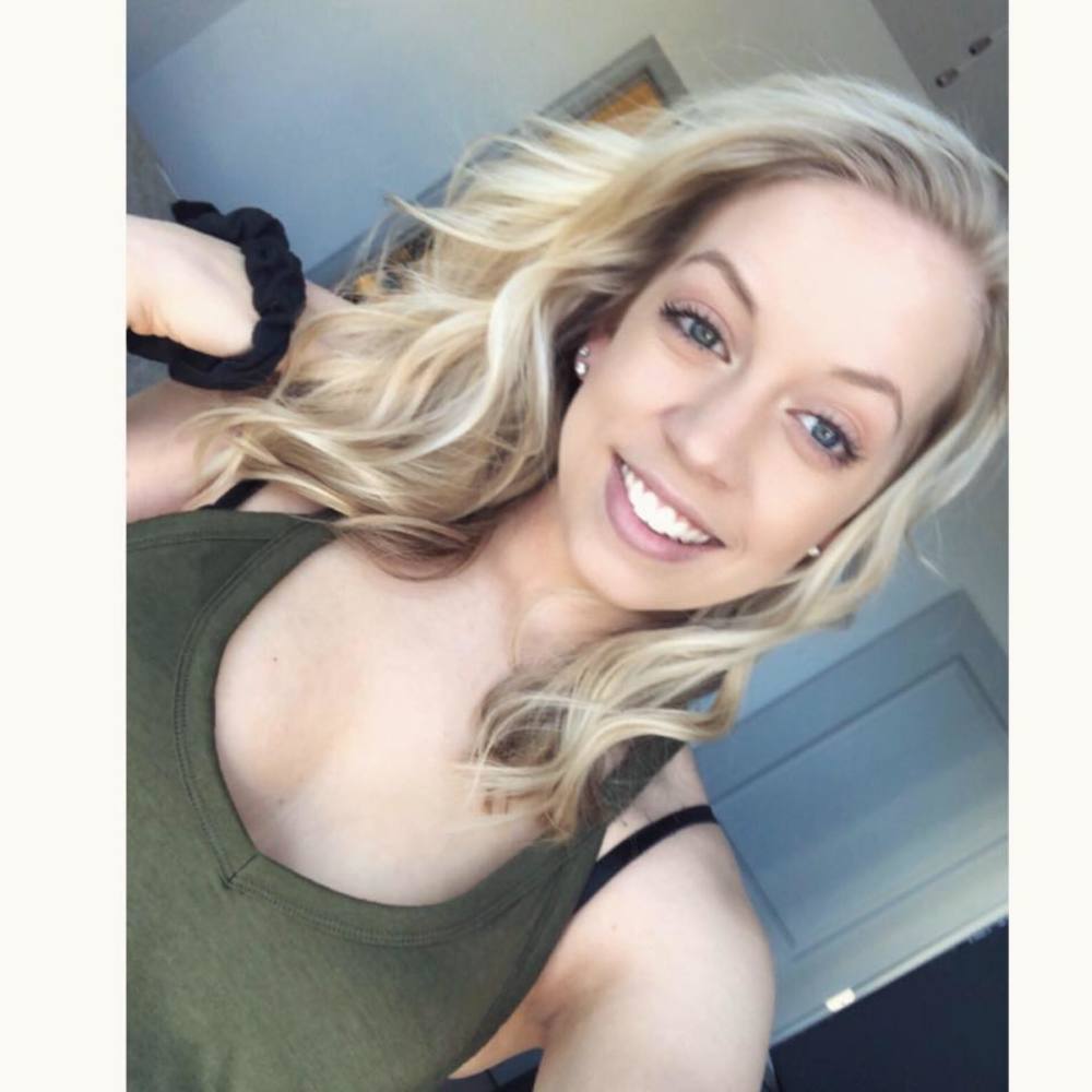 Meet your Posher, Hannah